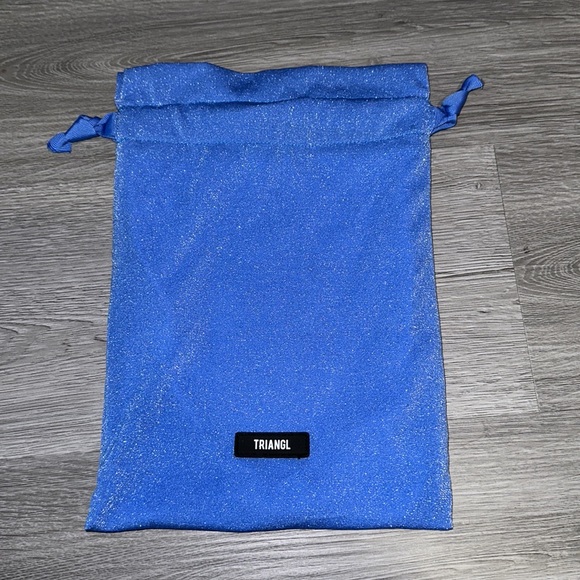 Blue sparkle swimsuit set with bag. - Picture 12 of 13